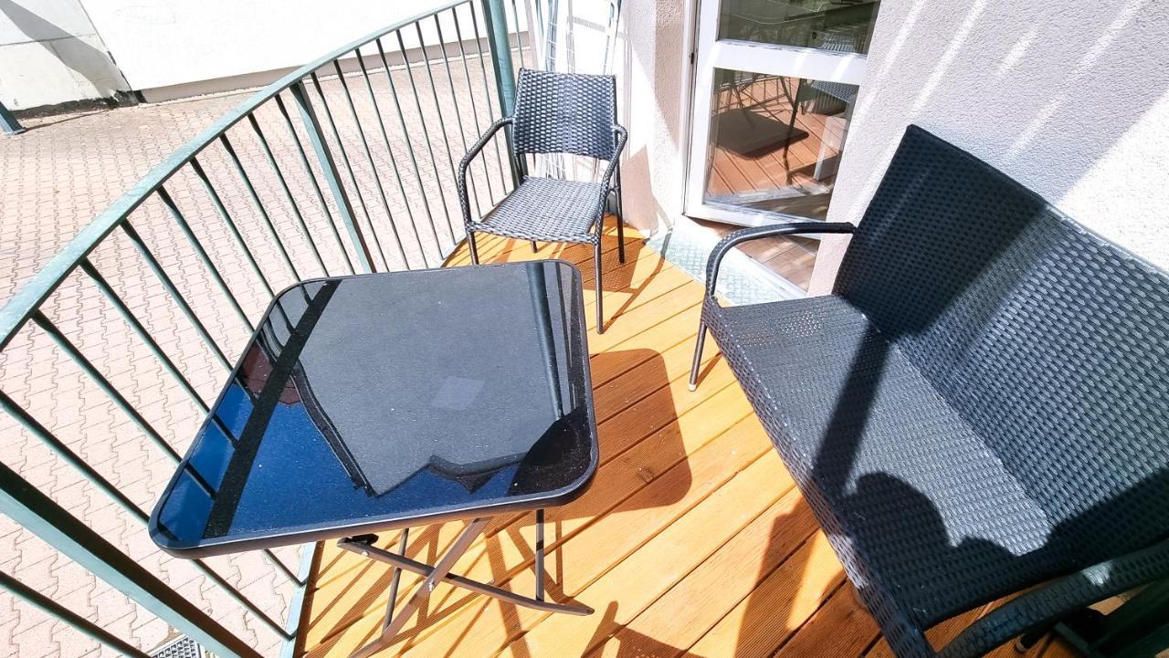 Malerische Maisonettewohnung Mit Zwei Balkonen Plauen Extérieur photo